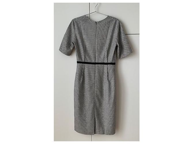 Paul Smith Black Kleid „Paul Smith Schwarz“. Weiß - Ansicht 2