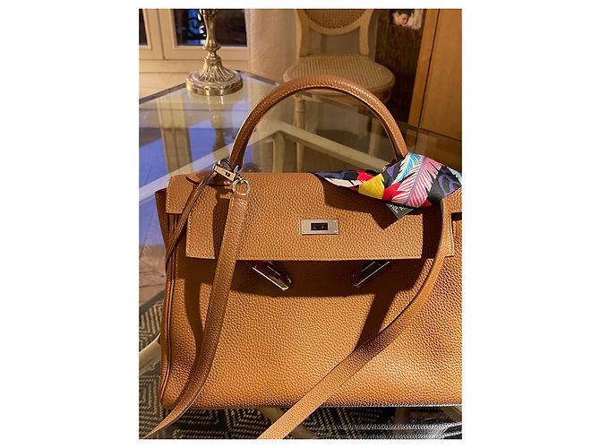 Hermès Borsa Hermes Kelly 32 cms pelle togo oro Beige - vista 16