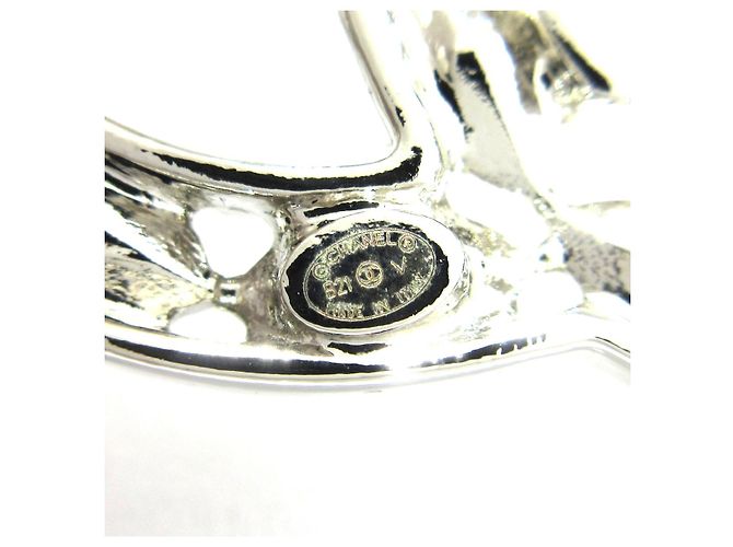 Logo Chanel CC Argenté - vue 3