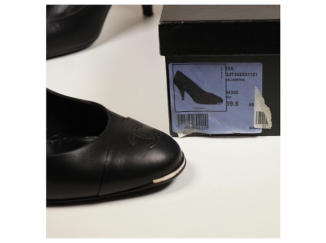 Décolleté Chanel in pelle nera taglia 39.5 Nero - vista 10