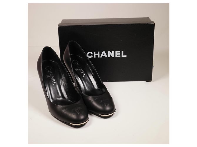 Décolleté Chanel in pelle nera taglia 39.5 Nero - vista 8