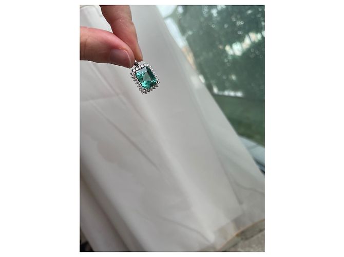 Autre Marque Pendente con Smeraldo Verde Pastello e Diamante 4.44 Carati - vista 5