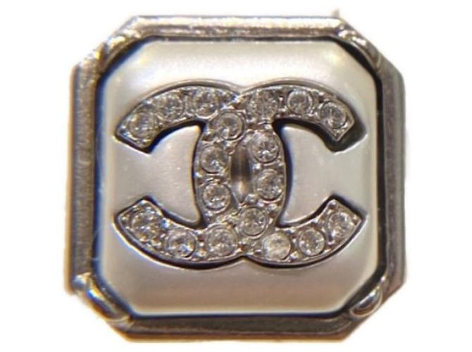 ***Orecchini CHANEL quadrati con marchio cocco Argento - vista 6