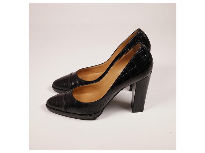 Erstaunliche Hermès-Klassiker-Krokodil-Heels Schwarz - Ansicht 2