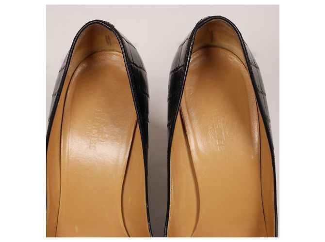 Erstaunliche Hermès-Klassiker-Krokodil-Heels Schwarz - Ansicht 9