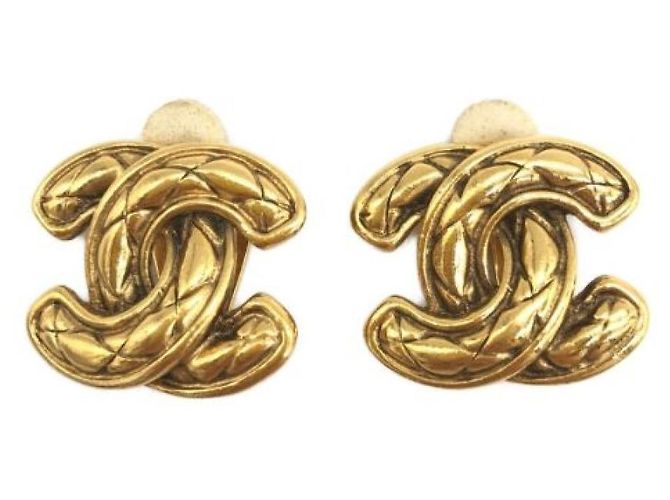 *** Pendientes CHANEL matelasse coco mark Dorado - vista 4