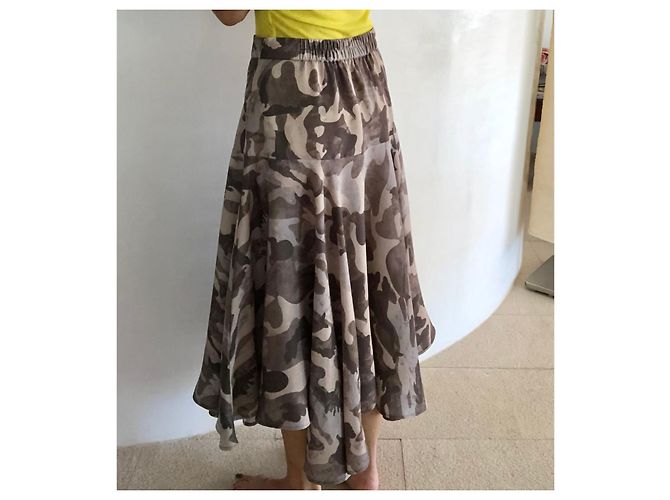 Autre Marque Falda Vila T hecha a medida. 36 tela de camuflaje Castaño Gris Caqui - vista 7