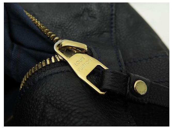 SAC A MAIN LOUIS VUITTON INSPIREE M93415 EN CUIR MONOGRAM EMPREINTE BAG - vue 11