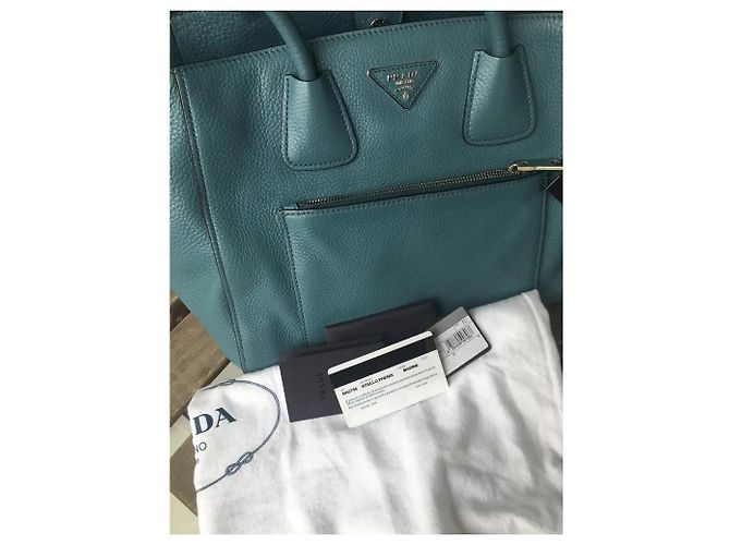 Prada Handtasche aus Leder Hellblau - Ansicht 2