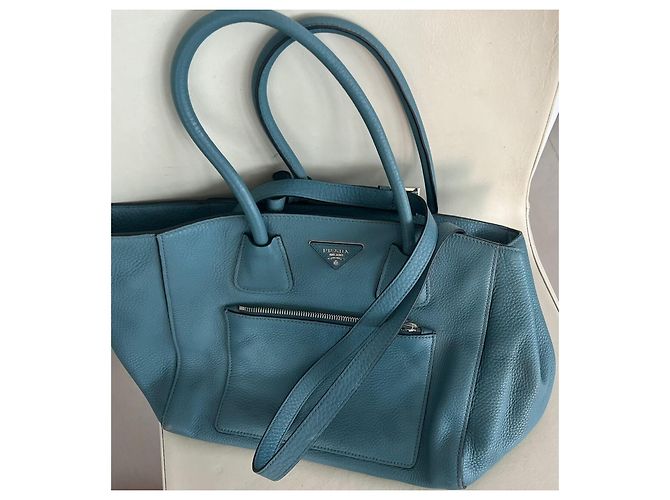 Prada Handtasche aus Leder Hellblau - Ansicht 6