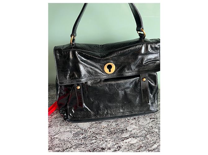 Saint Laurent Handtasche aus schwarzem Lackleder - Ansicht 2