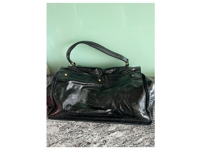 Saint Laurent Handtasche aus schwarzem Lackleder - Ansicht 6