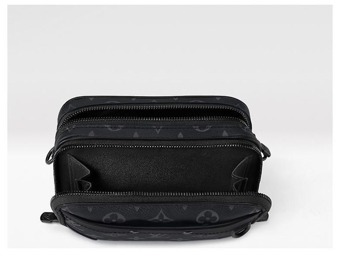 Louis Vuitton Monogramma LV Nano Alpha nuovo Nero - vista 3