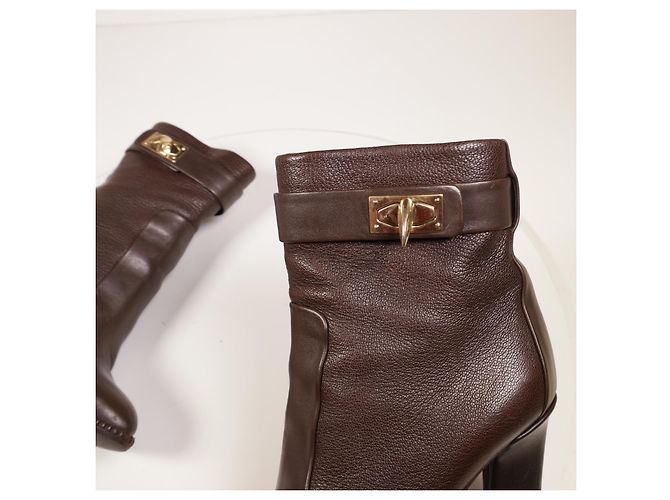 Incredibili stivaletti Givenchy Shark Lock Marrone - vista 4