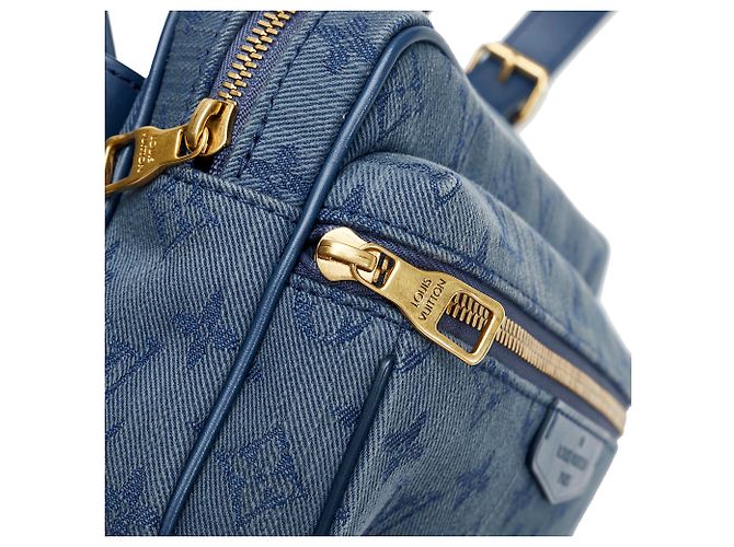 Bumbag Marsupio da esterno in denim blu con monogramma Louis Vuitton - vista 8