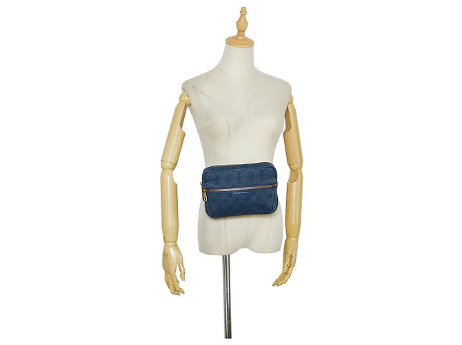 Bumbag Marsupio da esterno in denim blu con monogramma Louis Vuitton - vista 9