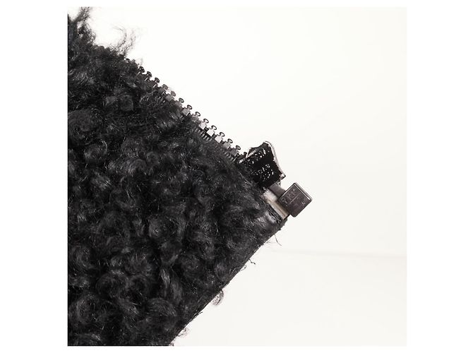 Increíble abrigo de piel de Gucci con cinturón. Negro - vista 10