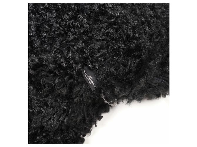 Increíble abrigo de piel de Gucci con cinturón. Negro - vista 9