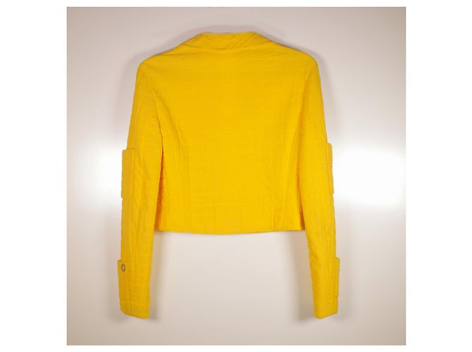 Increíble chaqueta de pasarela Chanel Amarillo - vista 2