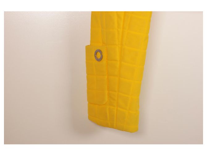 Increíble chaqueta de pasarela Chanel Amarillo - vista 5