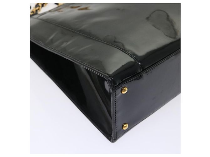 Borsa a tracolla CHANEL in pelle verniciata nera CC Auth bs6435 Nero - vista 16