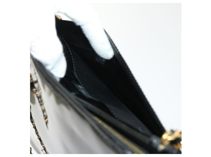 Borsa a tracolla CHANEL in pelle verniciata nera CC Auth bs6435 Nero - vista 19