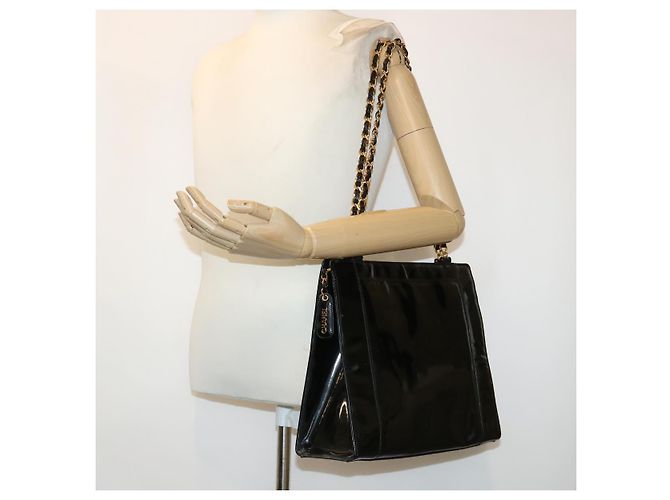 Borsa a tracolla CHANEL in pelle verniciata nera CC Auth bs6435 Nero - vista 27