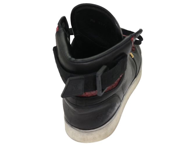 LOUIS VUITTON High Top Sneakers aus exotischem Leder 5.5 Schwarz Rot LV Auth ak201 - Ansicht 5