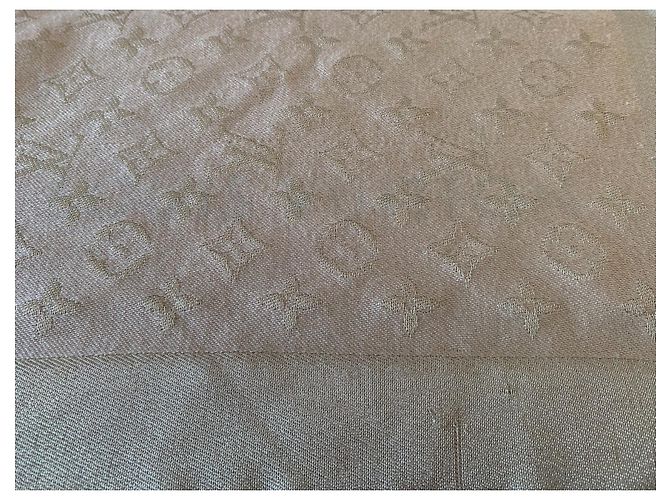 Tela Louis Vuitton Monogram Shine Beige - vista 10