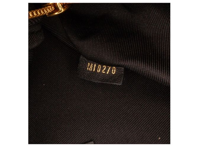 Bumbag Marsupio New Wave nero di Louis Vuitton - vista 8