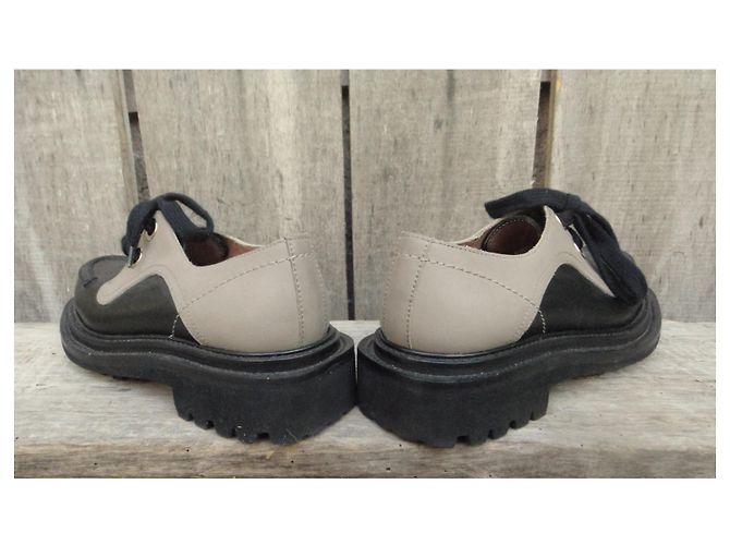 Pollini p derby 37 Nuova Condizione Nero Beige - vista 5