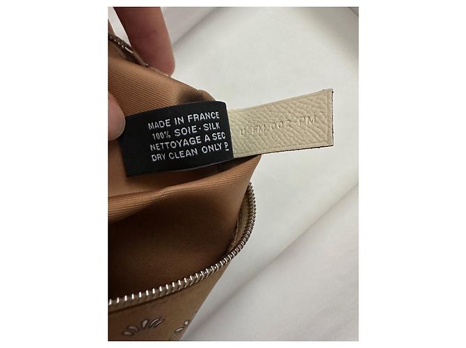 Silk In Hermès seidiger Beutel Hellbraun Hellblau - Ansicht 5