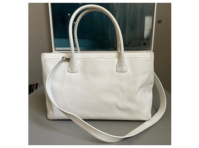 Borsa executive in pelle bianca Chanel Bianco - vista 5