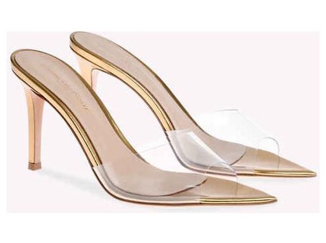 Gianvito Rossi Elle Mule Oro in Pelle Vernice D'oro - vista 2