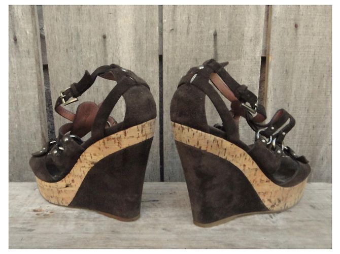Sandalias Alaïa Marrón Oscuro Ante 38 - vista 4