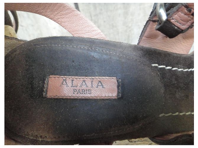Sandalias Alaïa Marrón Oscuro Ante 38 - vista 5