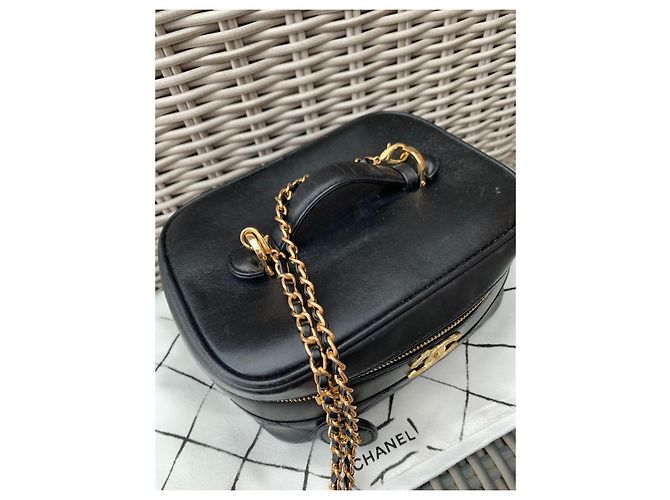Chanel Estojo Vanity em couro preto - vista 3