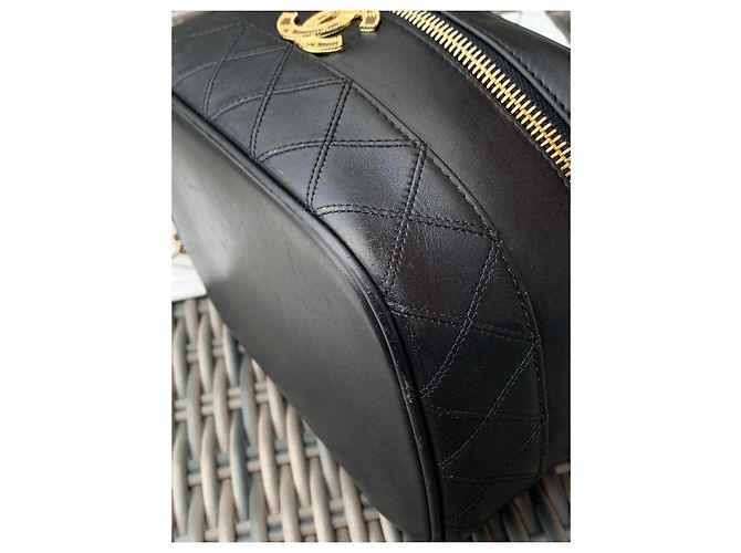 Chanel Estojo Vanity em couro preto - vista 8