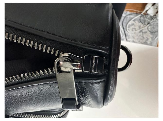 Christian Dior Porte-documents en cuir noir - vue 5