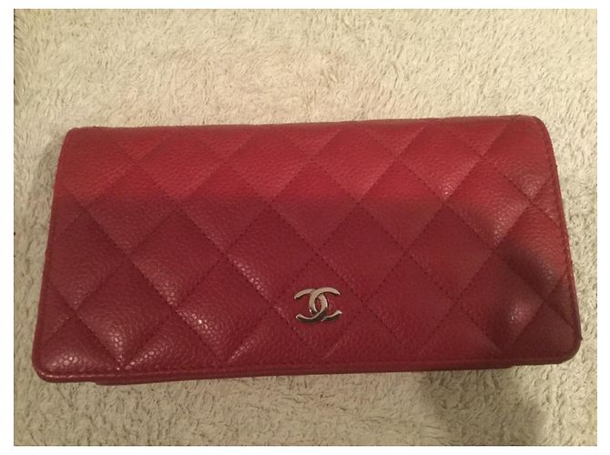 Cartera Chanel Yen de cuero Caviar rojo Roja - vista 2