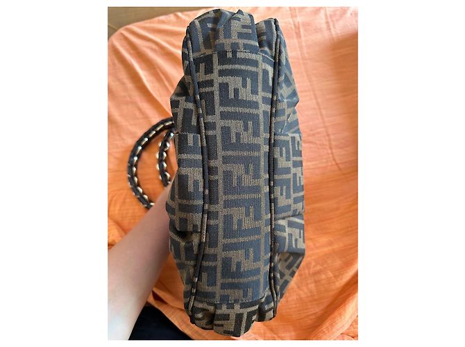 Borsa Fendi Mia in tela nera e marrone scuro Nero - vista 11
