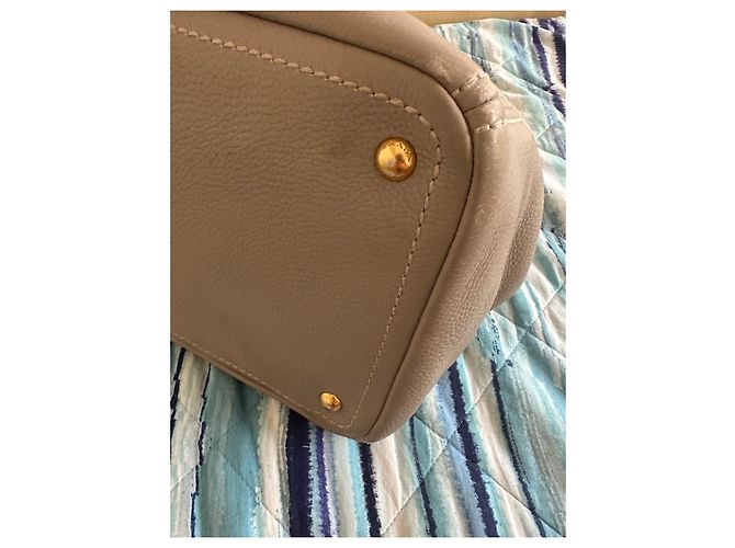 Borsa tote Prada Vitello Daino in pelle beige - vista 14