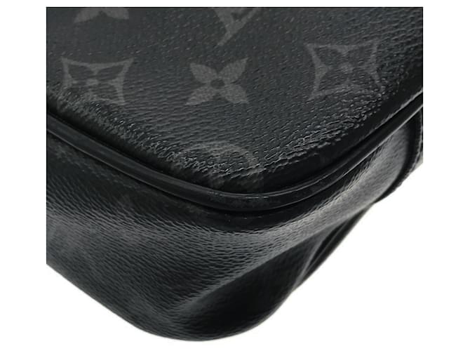 Bumbag Marsupio nero Monogram Eclipse Explorer di Louis Vuitton - vista 10
