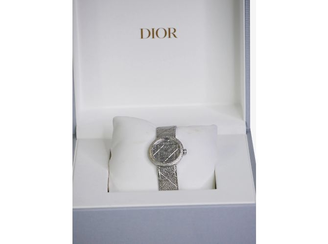 Christian Dior Montre La D De Dior Satine argentée - vue 6