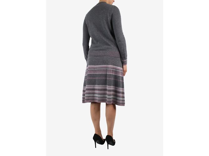 Agnona Set aus grauem Strickpullover und Midirock – Größe S - Ansicht 2