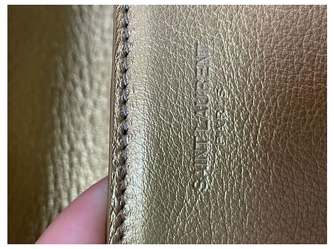 Pochette Yves Saint Laurent in pelle dorata D'oro - vista 5