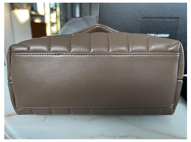 Borsa a mano Saint Laurent Loulou Small Beige in pelle - vista 7