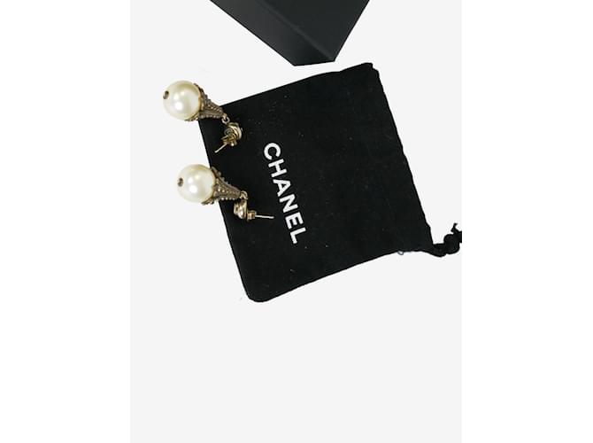 Chanel Orecchini di perle bianche Coco Mark Bianco - vista 5