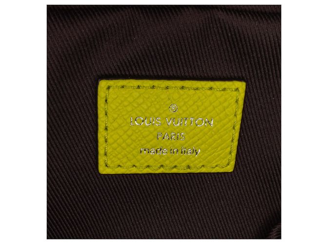 Bumbag Marsupio da esterno Taigarama con monogramma giallo Louis Vuitton - vista 7