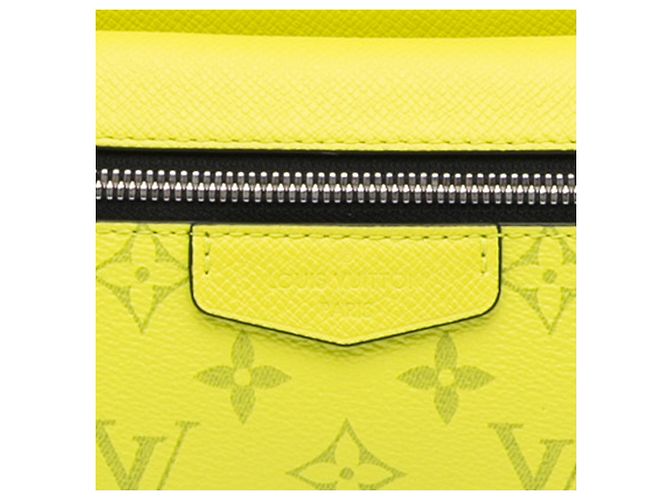 Bumbag Marsupio da esterno Taigarama con monogramma giallo Louis Vuitton - vista 9